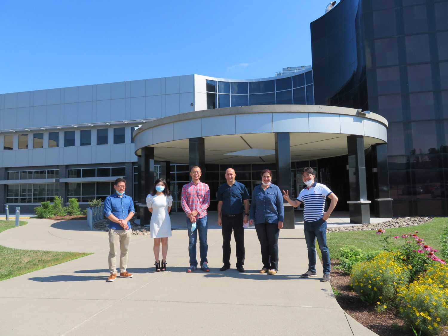 Lab group picture in 2020